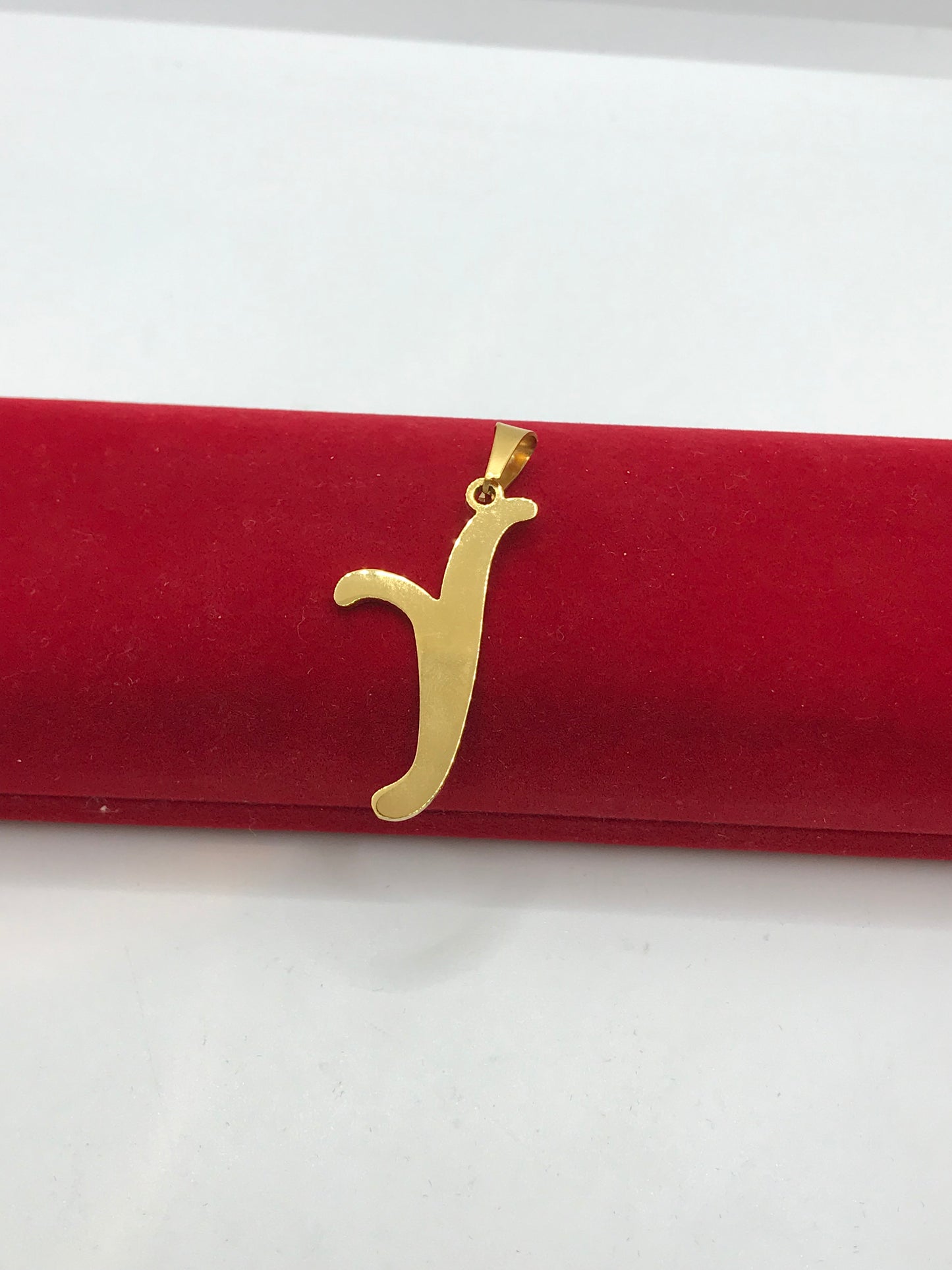 ਪੱਤਰ ਪੈਂਡੈਂਟ