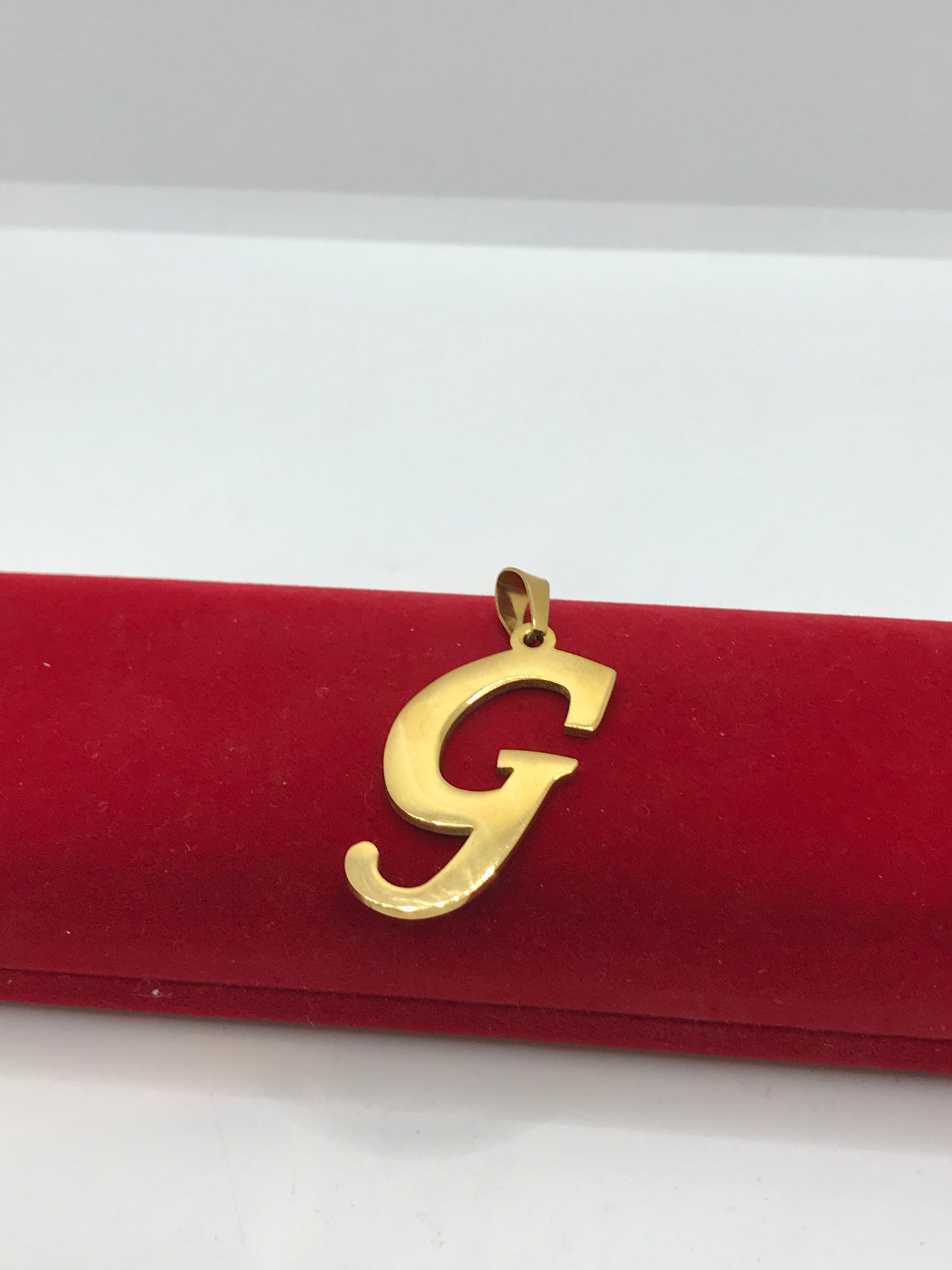 ਪੱਤਰ ਪੈਂਡੈਂਟ