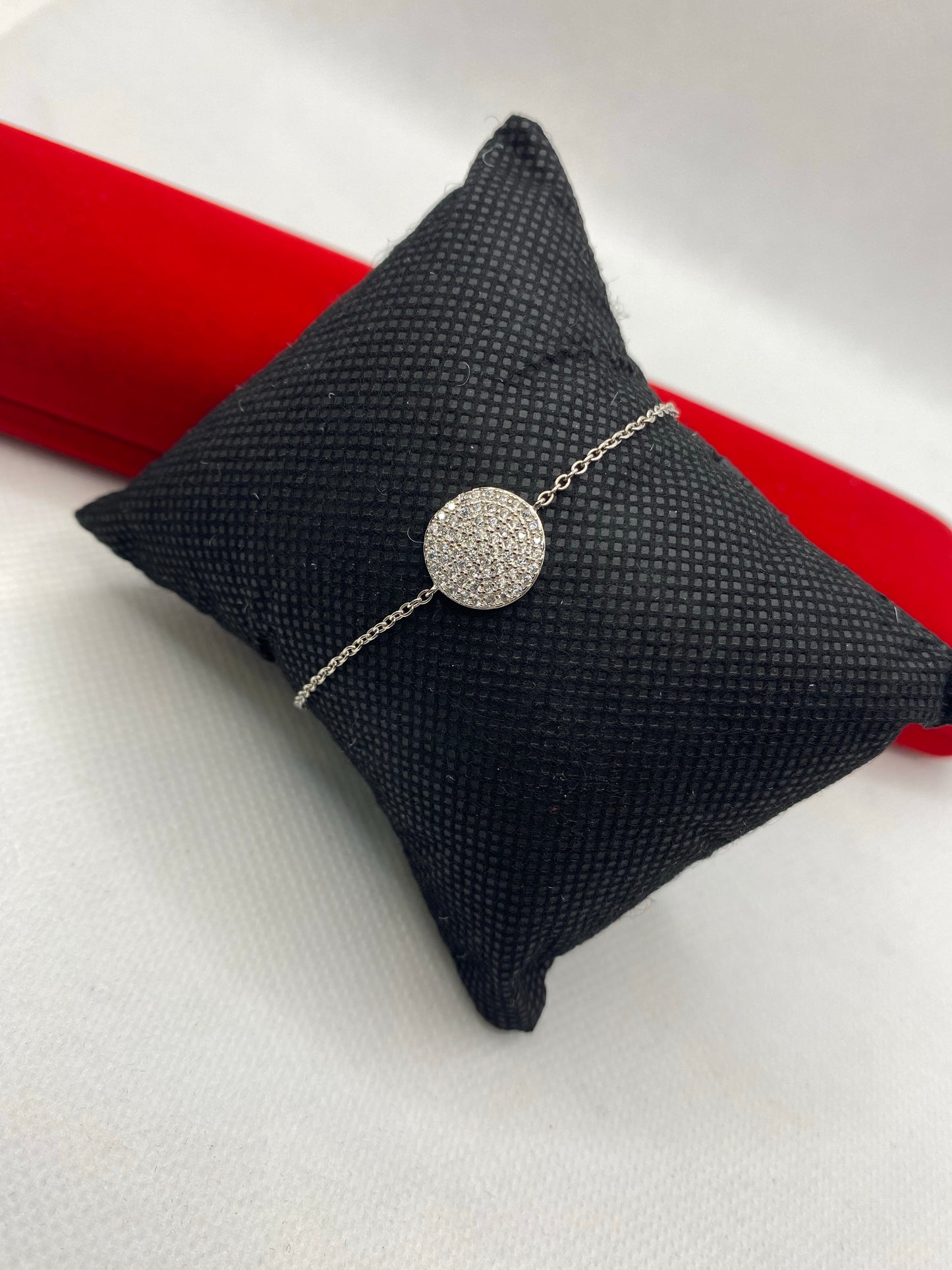 ਸਟਰਲਿੰਗ ਸਿਲਵਰ ਸਟਾਈਲਿਸ਼ ਬਰੇਸਲੇਟ