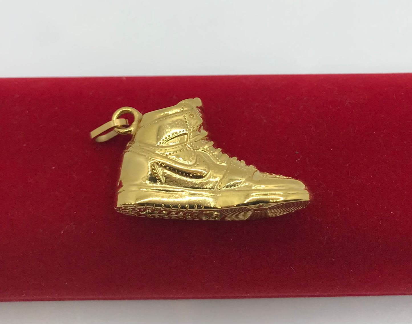 Pendentif chaussure en acier inoxydable