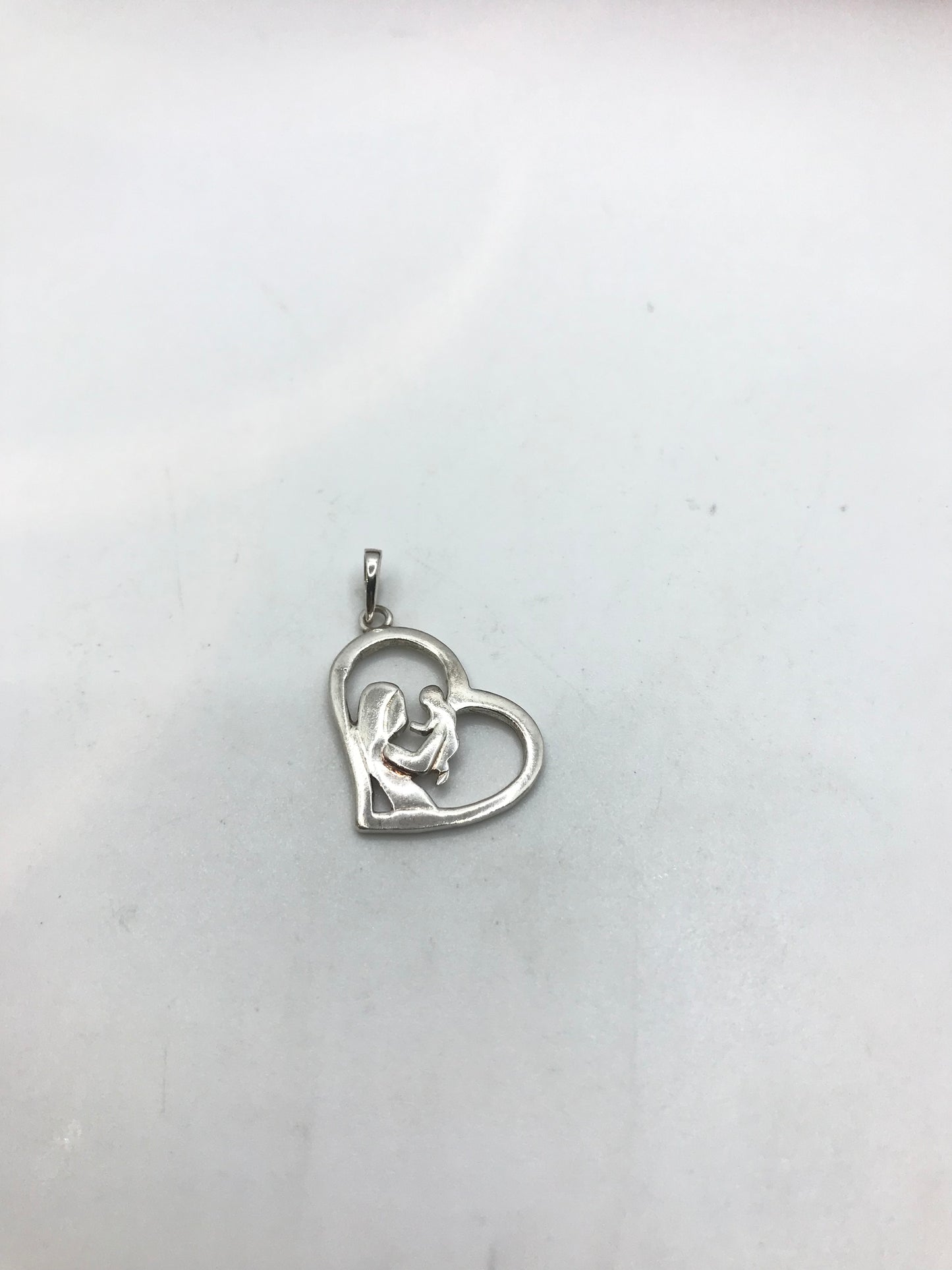 Pendentif mère et enfant en argent véritable