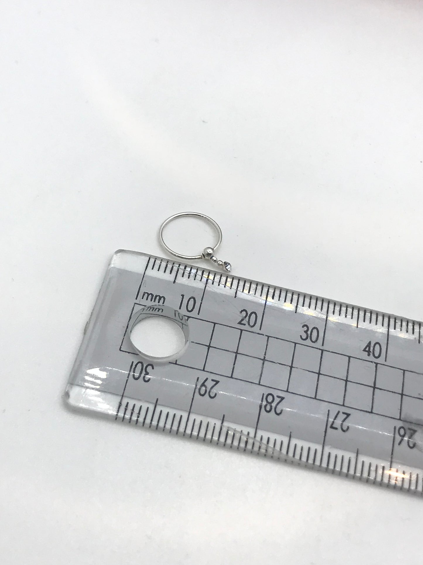 ਪੱਥਰਾਂ ਨਾਲ ਅਸਲੀ ਚਾਂਦੀ ਦੀ ਸੋਨੇ ਦੀ ਪਲੇਟ ਵਾਲੀ ਨੱਕ ਦੀ ਅੰਗੂਠੀ