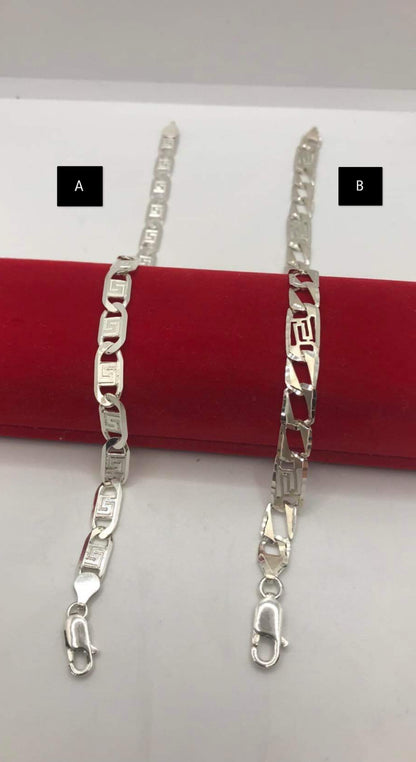 ਸਟਰਲਿੰਗ ਚਾਂਦੀ ਦੇ ਬਰੇਸਲੇਟ