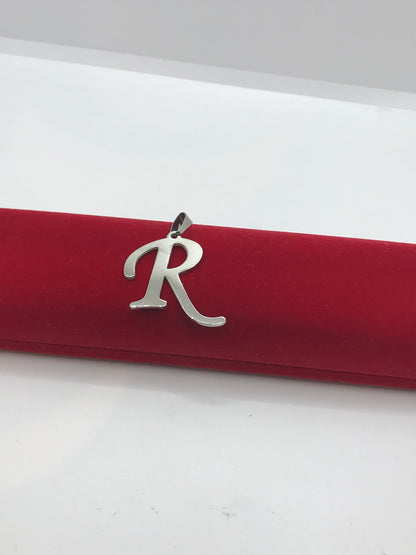 ਸਟੇਨਲੈੱਸ ਸਟੀਲ ਦੇ ਸ਼ੁਰੂਆਤੀ ਪੈਂਡੈਂਟ