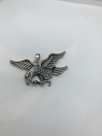 Pendentif aigle en acier inoxydable