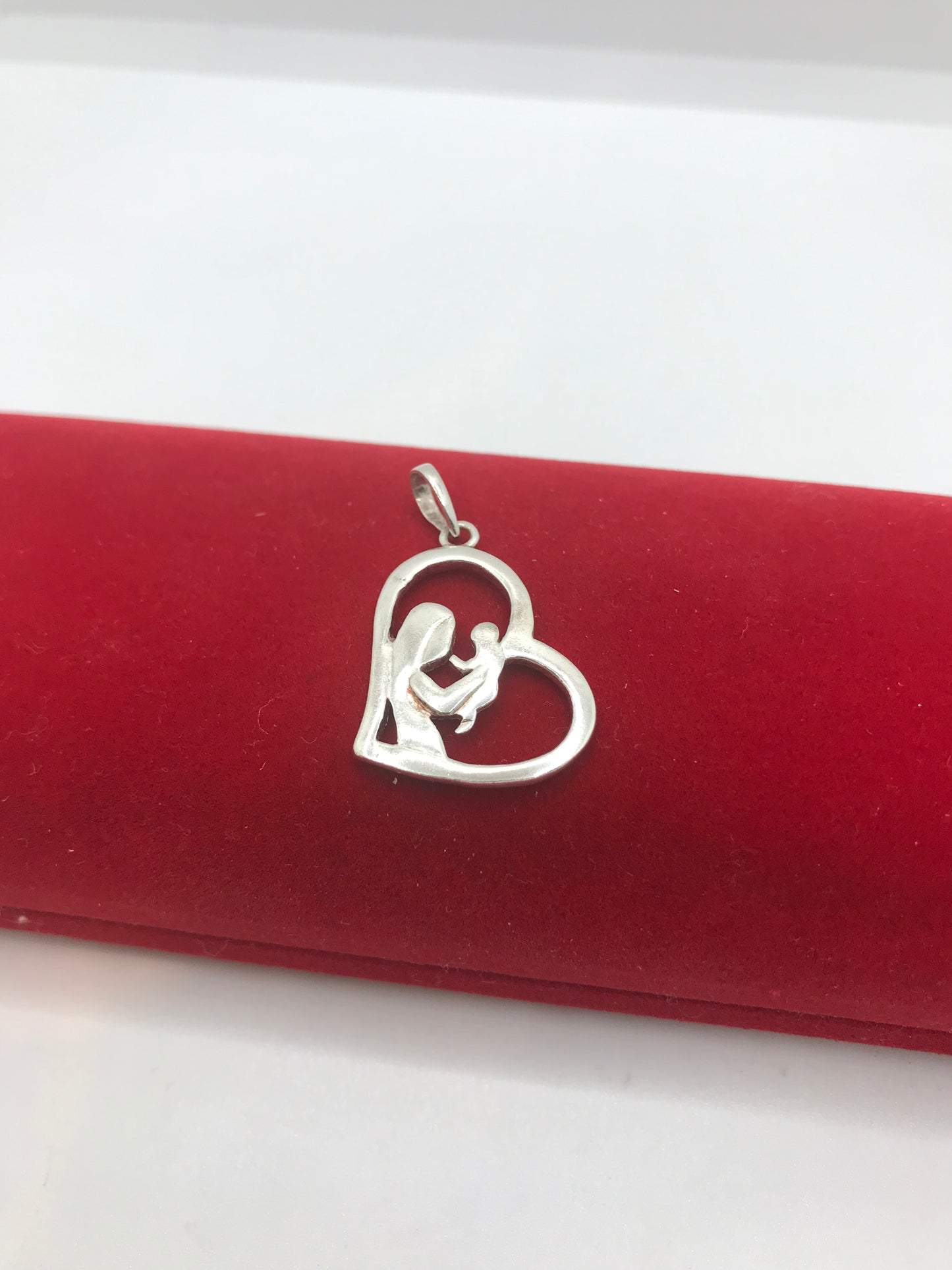Pendentif mère et enfant en argent véritable
