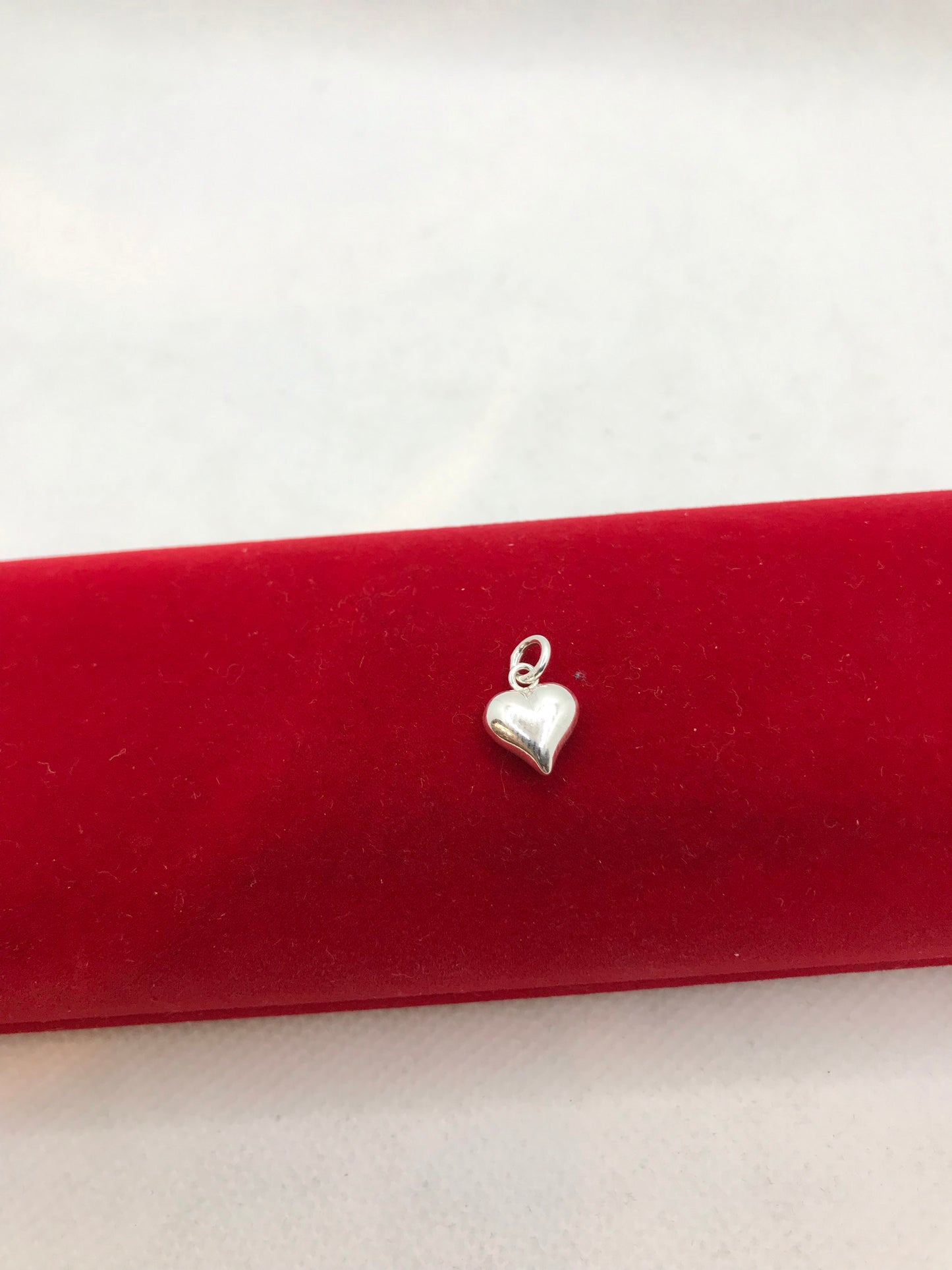 ਪਿਆਰੇ ਸੁਹਜ ਅਤੇ ਪੈਂਡੈਂਟ