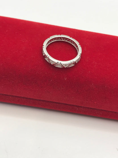 Bague triangulaire en argent sterling