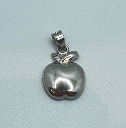 Pendentif pomme en argent véritable