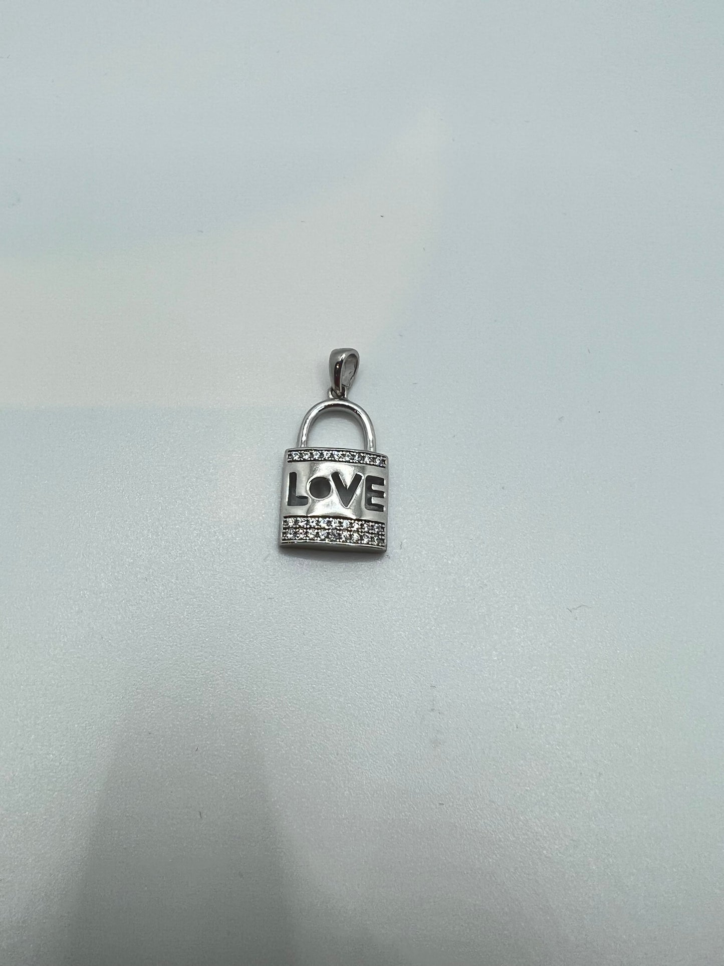 Real silver lovelock pendant