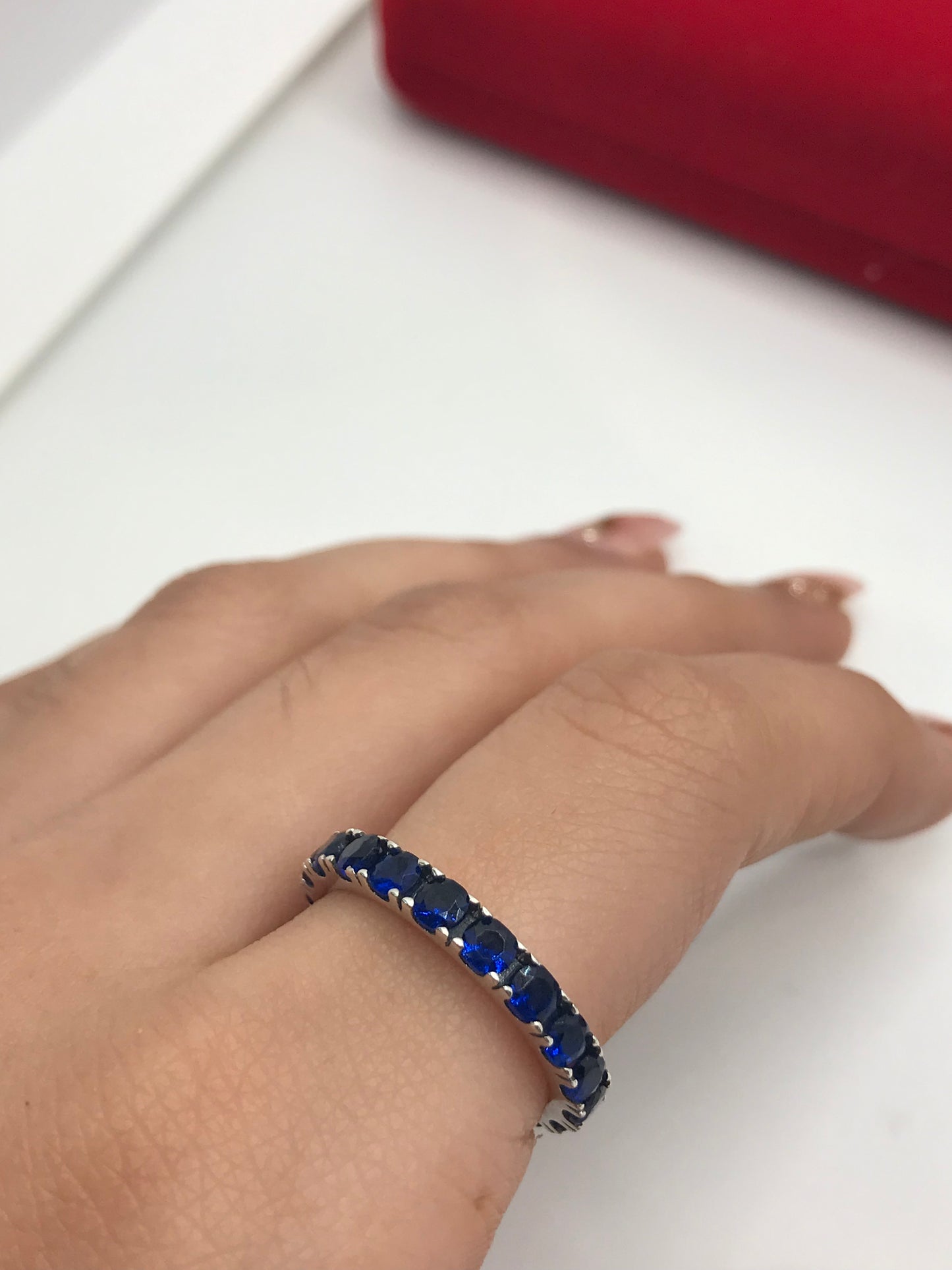 ਸਟਰਲਿੰਗ ਸਿਲਵਰ ਈਟਰਨੈਸ ਰਿੰਗਸ