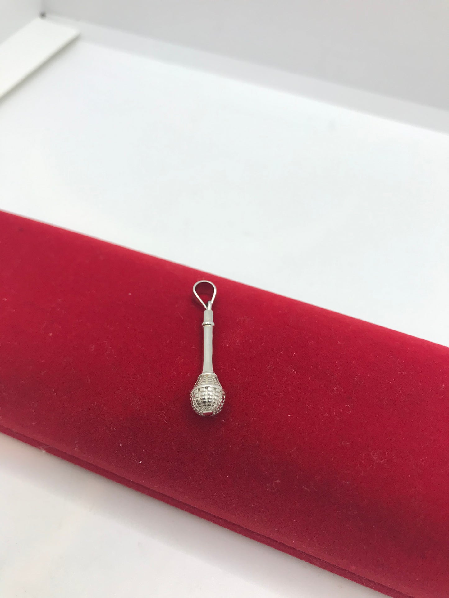 Pendentif Mike en argent sterling