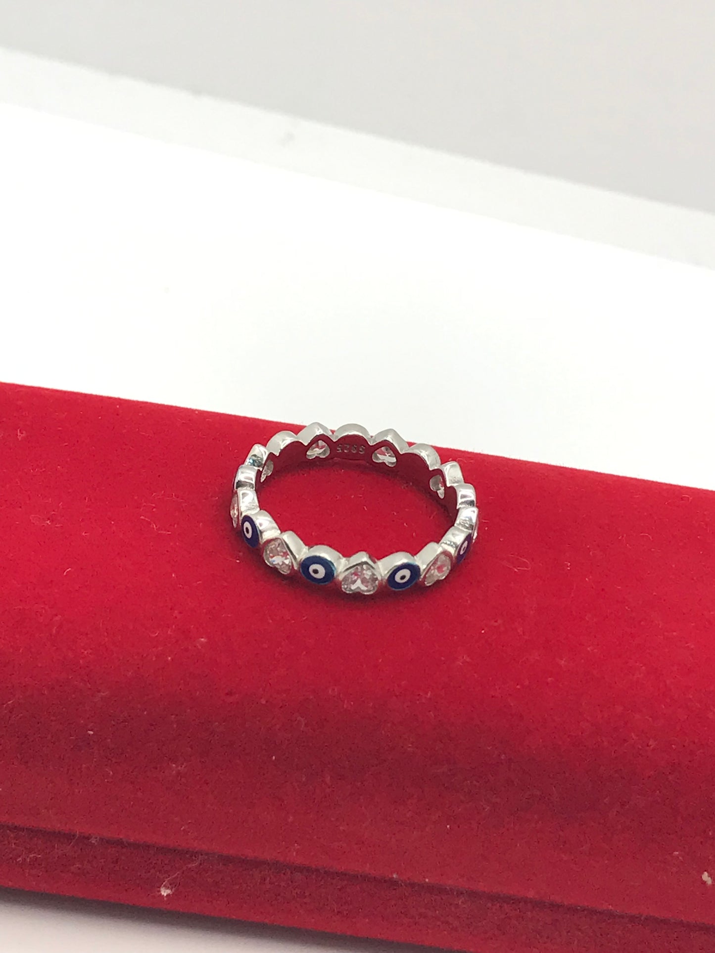 Bague contre le mauvais œil