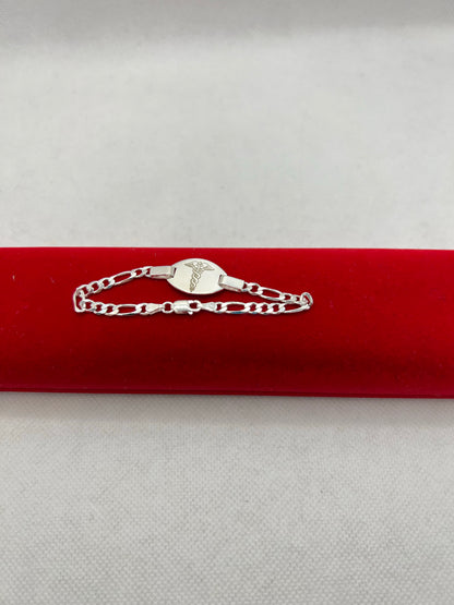 ਅਸਲੀ ਚਾਂਦੀ ਦੇ ਮੈਡੀਕਲ ਆਈਡੀ ਫਿਗਾਰੋ ਬਰੇਸਲੇਟ