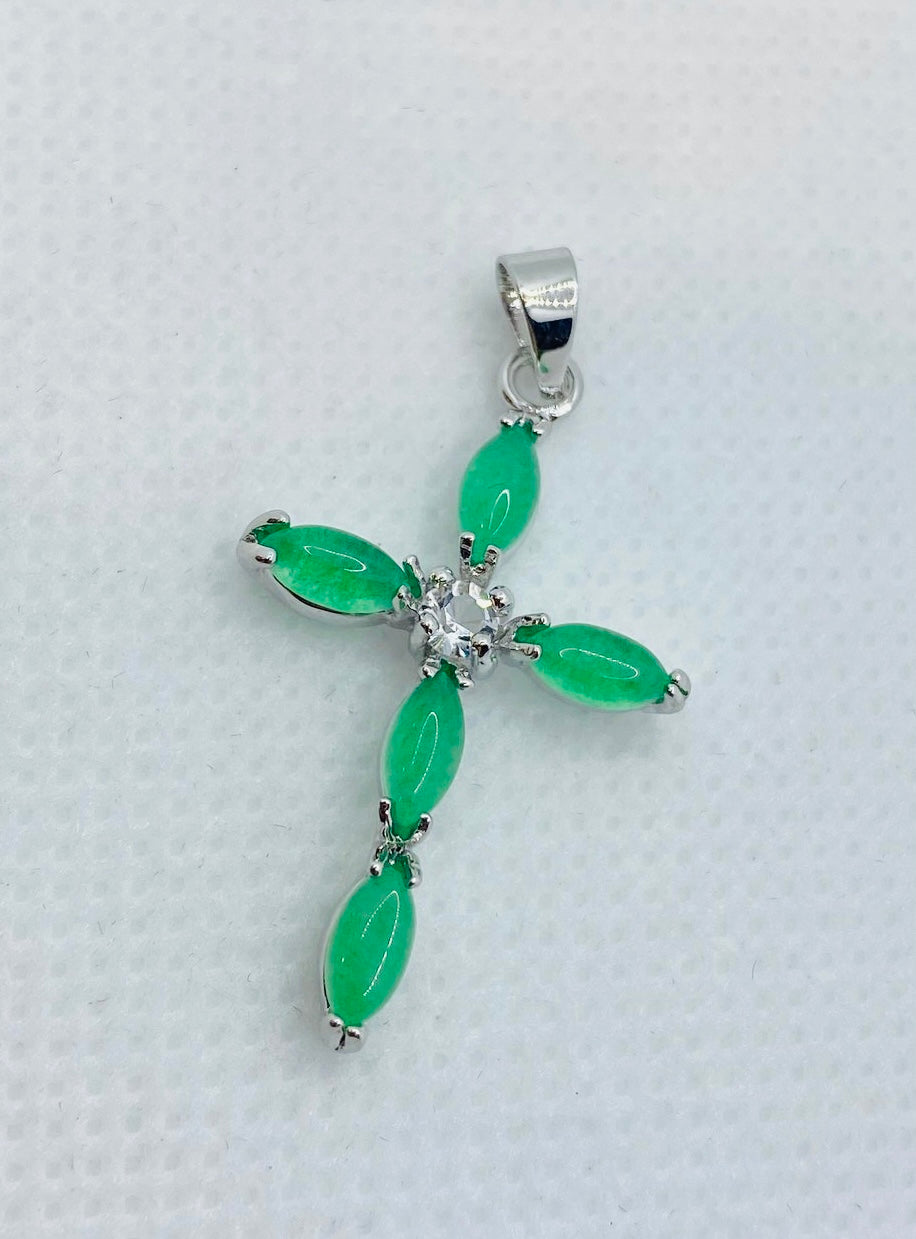 Pendentifs en croix de jade véritable