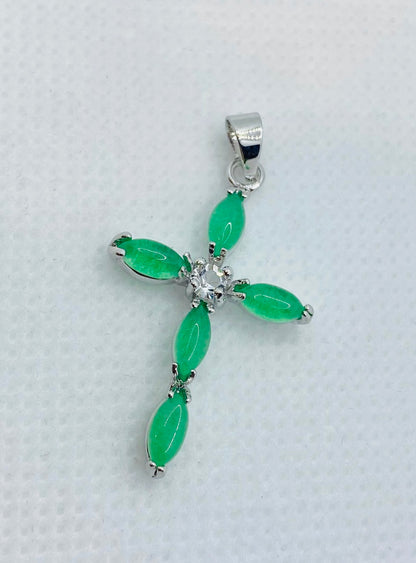 Pendentifs en croix de jade véritable