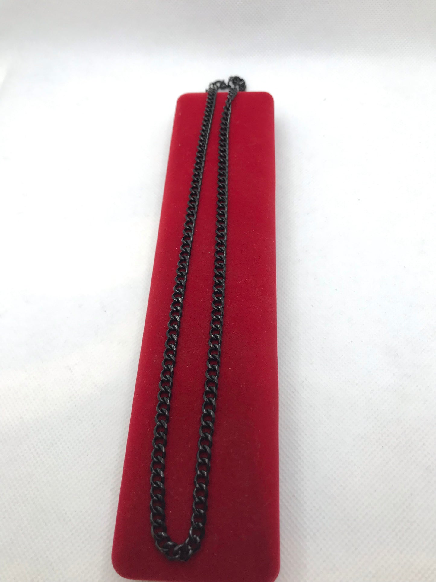 Chaîne à maillons cubains noirs en acier inoxydable