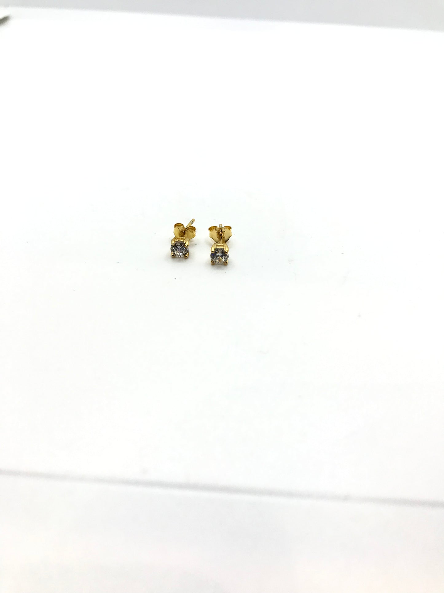 Clous d'oreilles ronds en argent sterling plaqué or