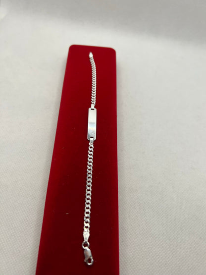 ਅਸਲੀ ਚਾਂਦੀ ਦਾ ਬੇਬੀ ਆਈਡੀ ਬਰੇਸਲੇਟ