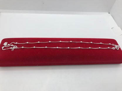 ਬਾਲ ਡਿਜ਼ਾਈਨ ਦੇ ਨਾਲ ਅਸਲੀ ਚਾਂਦੀ ਦੇ ਪੰਜੇ