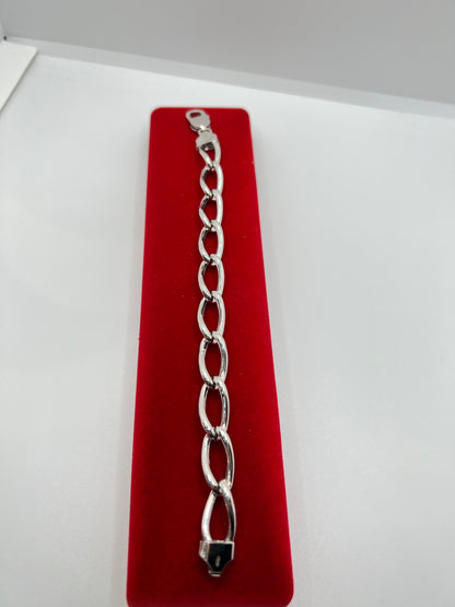 ਅਸਲੀ ਚਾਂਦੀ ਦੇ ਰੋਡੀਅਮ ਪਲੇਟਿਡ ਬਰੇਸਲੇਟ