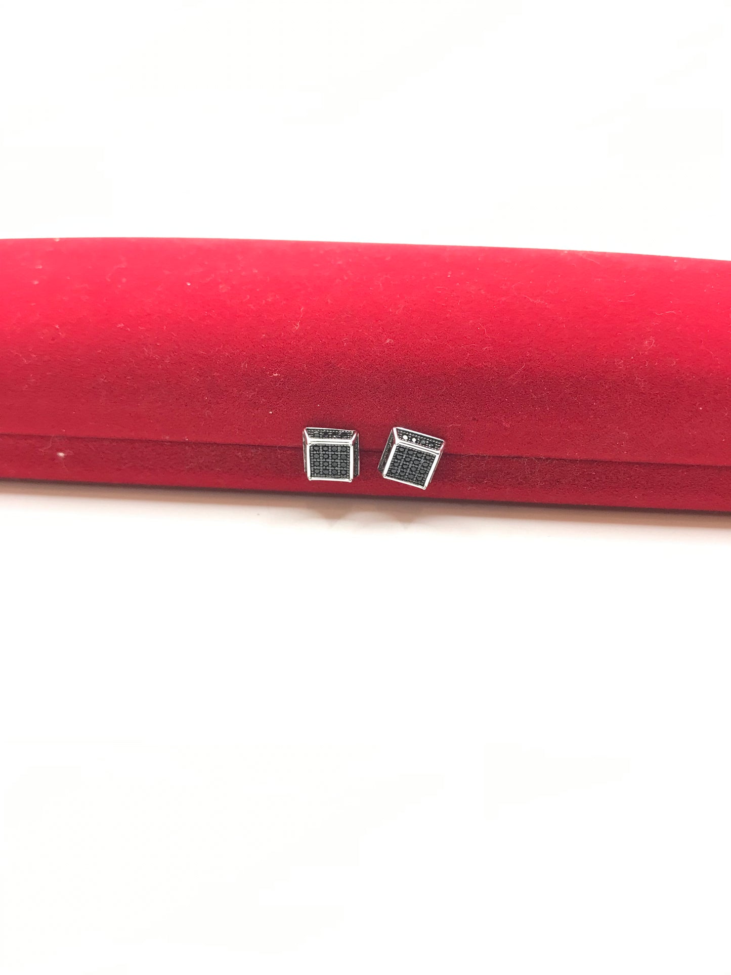 925 ਸਟਰਲਿੰਗ ਸਲਾਈਵਰ ਸਟੱਡਸ