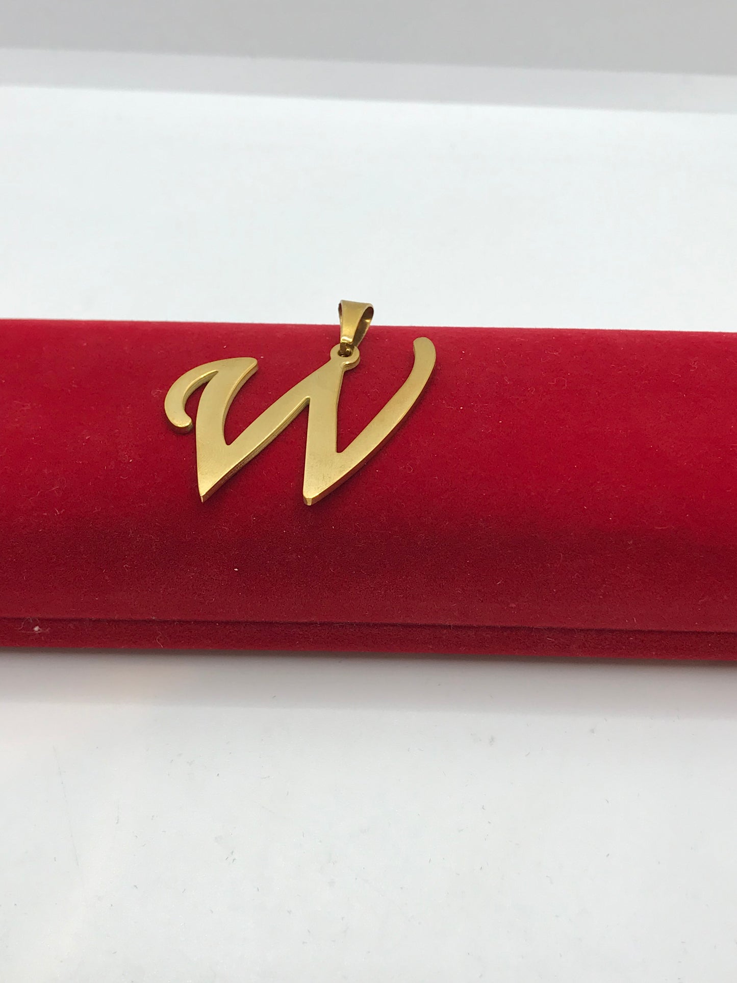 ਪੱਤਰ ਪੈਂਡੈਂਟ